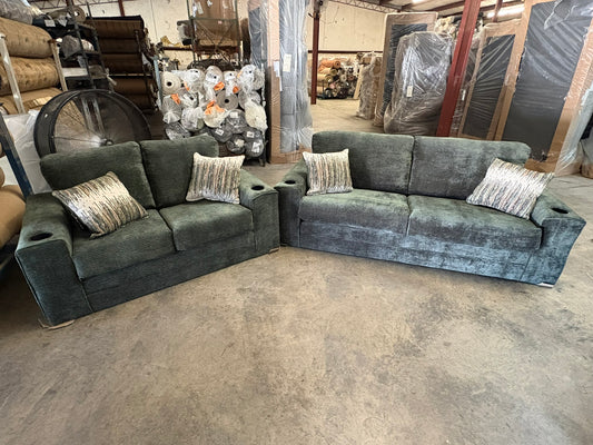 4200 Pine Green Sofa and Loveseat